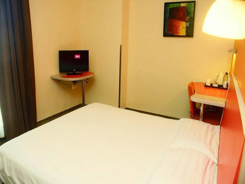 Motel Shanghai Pudong Avenue Yangpu Bridge Zewnętrze zdjęcie